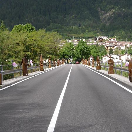 Zoncolan Apartments Sùtrio Eksteriør billede
