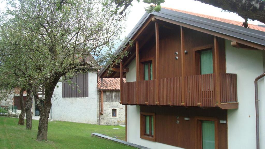 Zoncolan Apartments Sùtrio Eksteriør billede