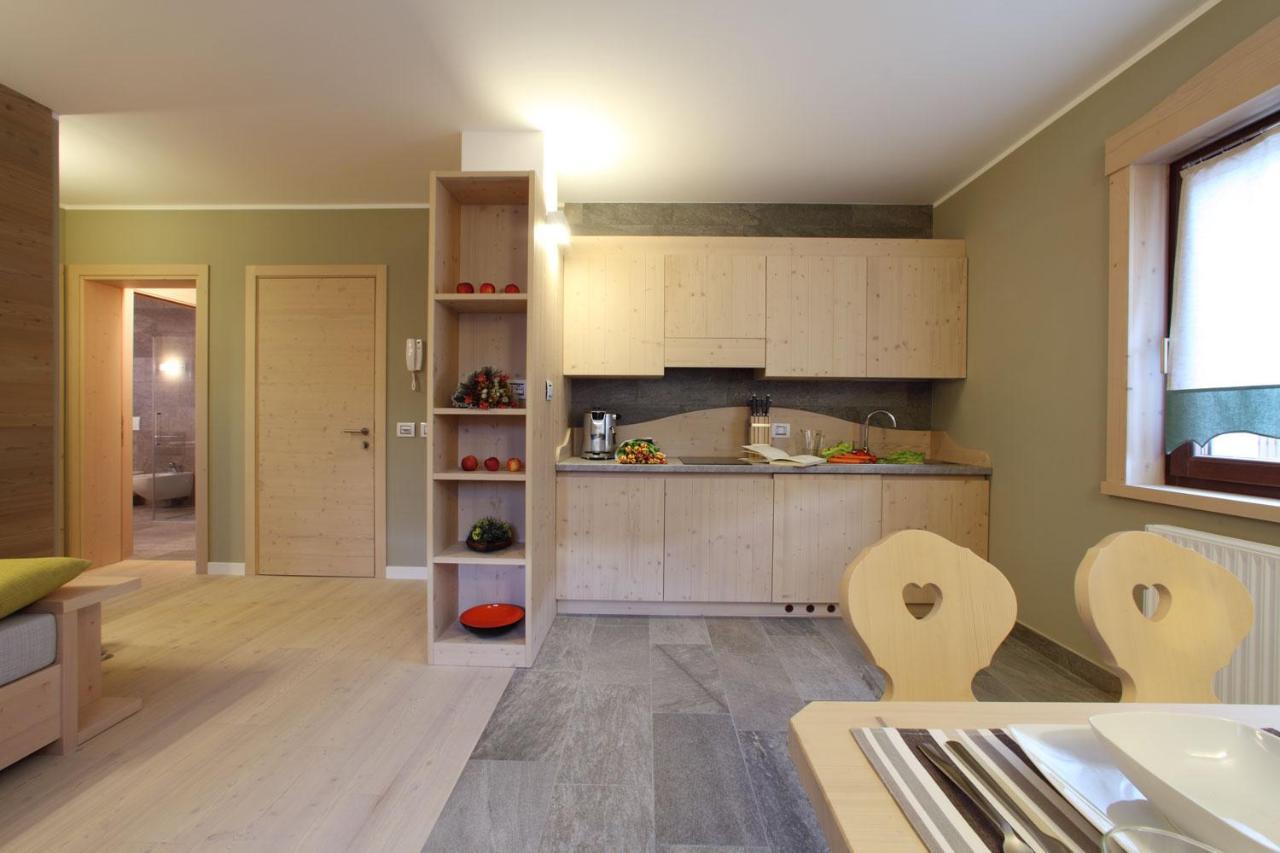 Zoncolan Apartments Sùtrio Eksteriør billede