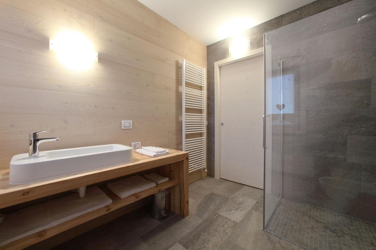 Zoncolan Apartments Sùtrio Eksteriør billede